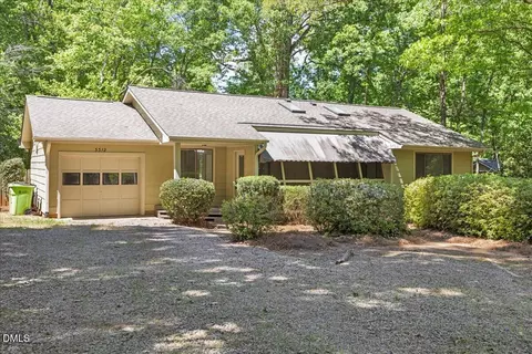 3312 Bearskin Ct, Raleigh, NC 27606