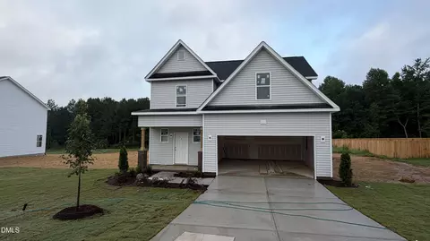 648 Springtooth Dr, Zebulon, NC 27597