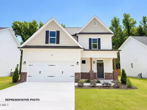 710 Springtooth Dr, Zebulon, NC 27597