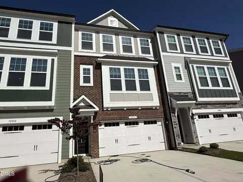 10052 Secluded Garden Dr # 200, Apex, NC 27523