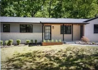 1905 Atkins Dr, Raleigh, NC 27610