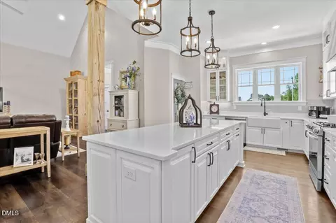 Kitchen - 5000 W Nc 97, Spring Hope, NC 27882 photo 8 of 10
