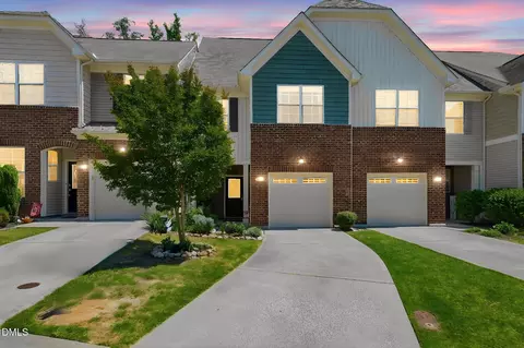 1007 Contessa Dr, Cary, NC 27513