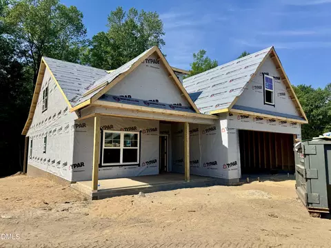 3705 Huntcliff Dr, La Grange, NC 28551