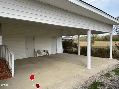 Exterior - 736 Core Rd, Dunn, NC 28334 photo 2 of 9