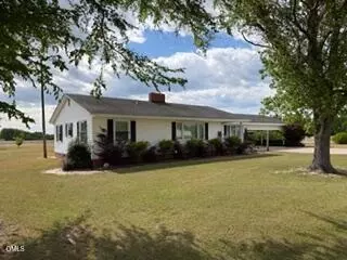 Exterior - 736 Core Rd, Dunn, NC 28334 photo 4 of 9