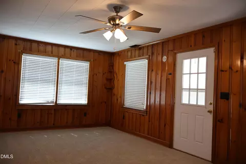 Living - 736 Core Rd, Dunn, NC 28334 photo 6 of 14