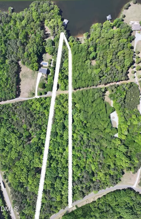 7 Lynn Smith Rd, Semora, NC 27343 photo 4