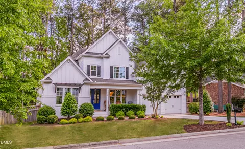 114 Crestview Rd, Raleigh, NC 27609