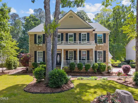 105 Arlen Park Pl, Holly Springs, NC 27540