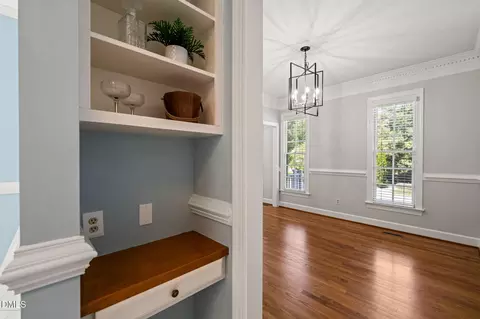 Entry Way - 4424 Dula St, Durham, NC 27705 photo 2 of 5