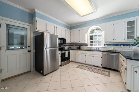 Kitchen - 4424 Dula St, Durham, NC 27705 photo 2 of 4