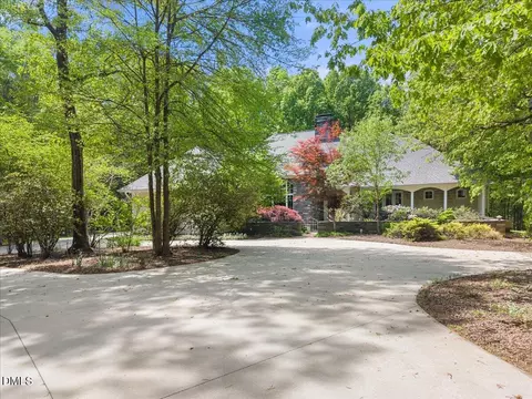 6600 Maynard Farm Rd, Chapel Hill, NC 27516