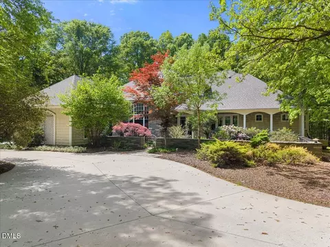 6600 Maynard Farm Rd, Chapel Hill, NC 27516