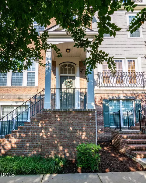 4019 Yellowfield Way, Cary, NC 27518