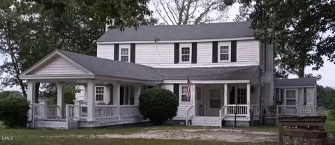 679 Mintz Rd, Roseboro, NC 28382