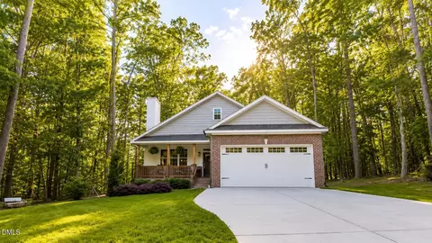 111 Nashua Dr, Louisburg, NC 27549