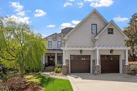 3916 Laurel Manor Ct, Raleigh, NC 27612