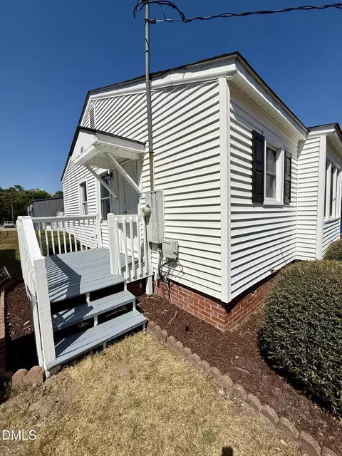 Exterior - 199 E Main St, Coats, NC 27521 photo 2 of 3