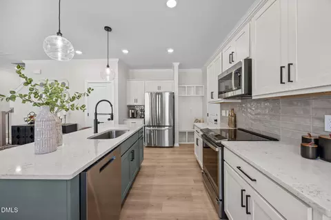 Kitchen - 925 Selby Ave, Durham, NC 27713 photo 1 of 3