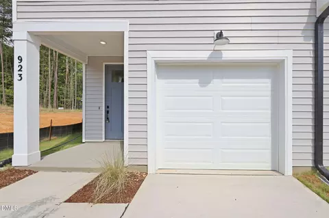 Exterior - 923 Selby Ave, Durham, NC 27713 photo 2 of 6
