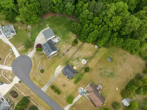 View/Area - 150 Brett Cir, Benson, NC 27504 photo 7 of 11