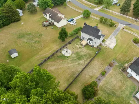 View/Area - 150 Brett Cir, Benson, NC 27504 photo 1 of 11
