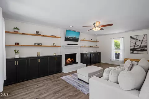 Living - 150 Brett Cir, Benson, NC 27504 photo 1 of 1
