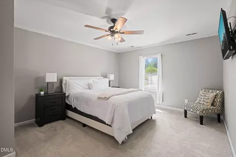 Bedroom - 150 Brett Cir, Benson, NC 27504 photo 1 of 7