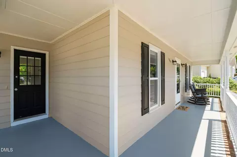Exterior - 150 Brett Cir, Benson, NC 27504 photo 3 of 15