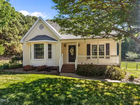 4034 Oak Valley Dr, Stem, NC 27581