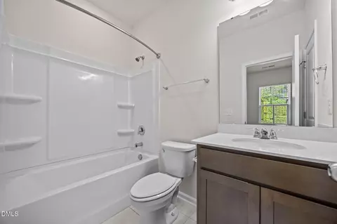 Bath - 1051 Flyfish Ave, Durham, NC 27703 photo 4 of 6