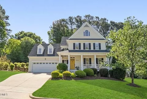 809 Town Side Dr, Apex, NC 27502