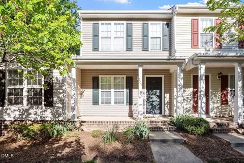 203 Highgate Cir, Wake Forest, NC 27587