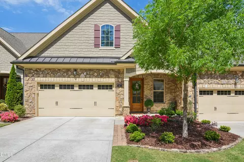 147 Glenpark Pl, Cary, NC 27511