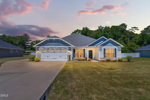 802 Madison Ann Dr, La Grange, NC 28551
