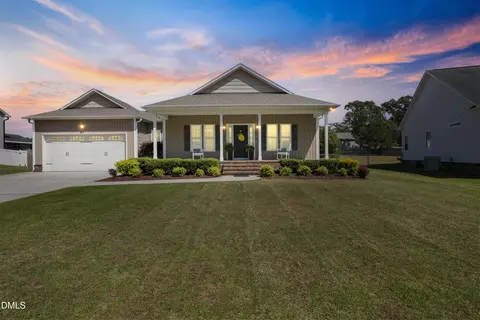 116 Willa Chase Ct # B, Benson, NC 27504