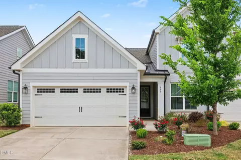 808 Churton Pl, Cary, NC 27518
