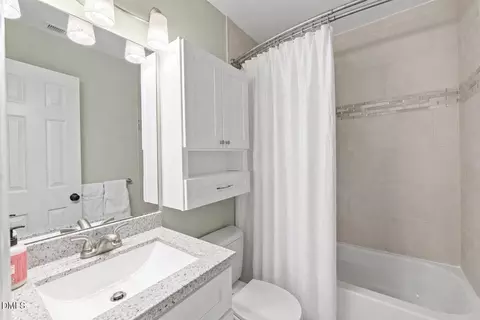 Bath - 5321 Oakbrook Dr, Durham, NC 27713 photo 3 of 3