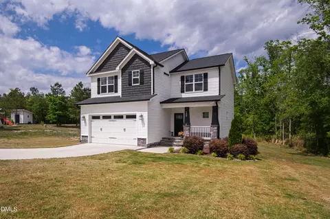 463 Jackson Pond Dr, Smithfield, NC 27577