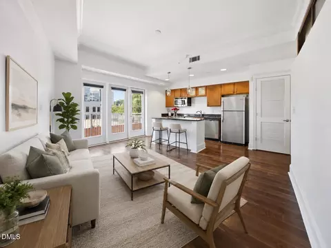 222 Glenwood Ave #423, Raleigh, NC 27603