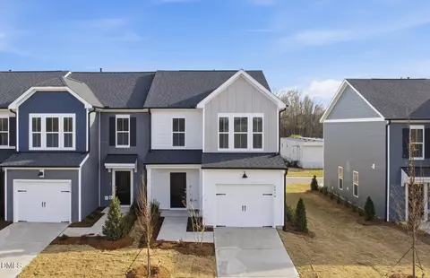 2814 Rodeo Ct, Willow Spring, NC 27592