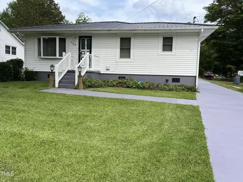 129 S Bullock St, Henderson, NC 27536