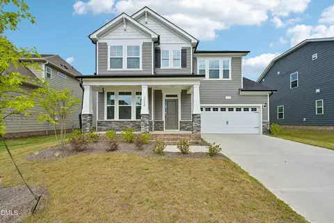 3500 Bailey Lake Dr, Fuquay Varina, NC 27526
