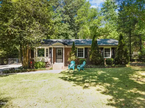 9212 Holly Springs Rd, Apex, NC 27539