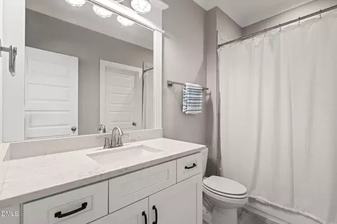 Bath - 721 Pelzer Dr, Wake Forest, NC 27587 photo 4 of 6
