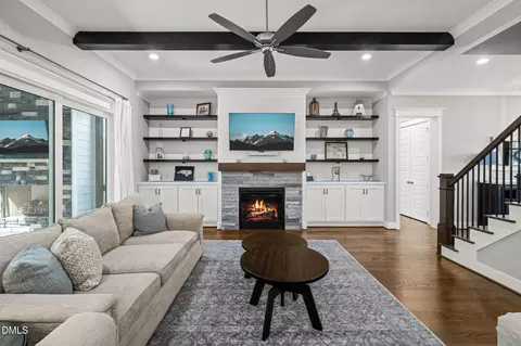Living - 721 Pelzer Dr, Wake Forest, NC 27587 photo 1 of 2