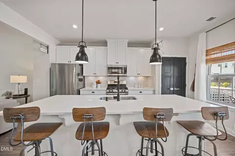 Kitchen - 961 Daybreak Dr, Durham, NC 27713 photo 6 of 6