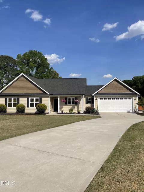 103 Sugarhill Dr, Zebulon, NC 27597