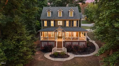 7208 Liserin Woods Ln, Fuquay Varina, NC 27526
